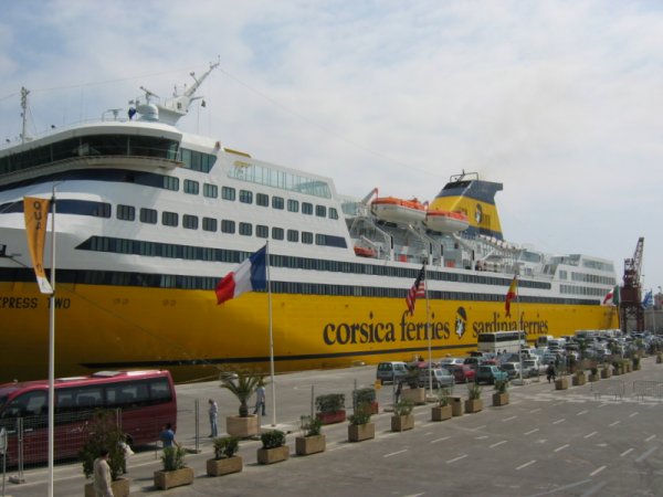 fichier 20060417_1311_ferry-0.jpg