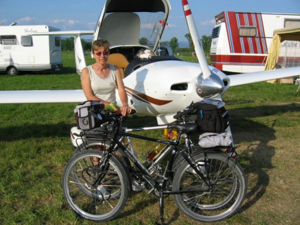 fichier 20060424_1800_annie_avion-0.jpg