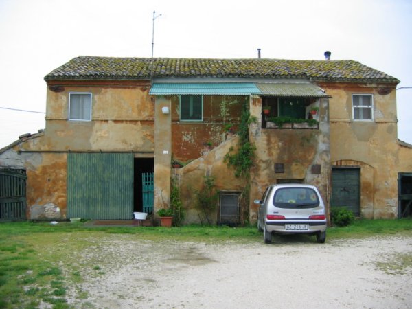 fichier 20060427_0921_maison_hangar_sylvana-0.jpg