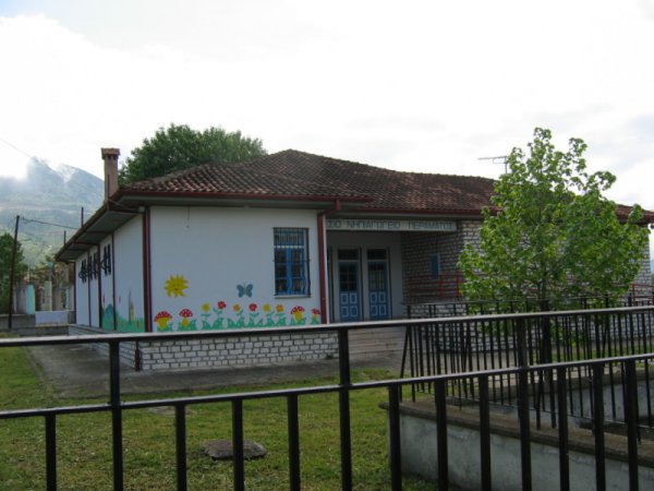 fichier 20060501_0905_ecole_grecque-0.jpg