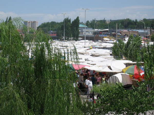fichier 20060603_0946_bazar_chorzu-0.jpg