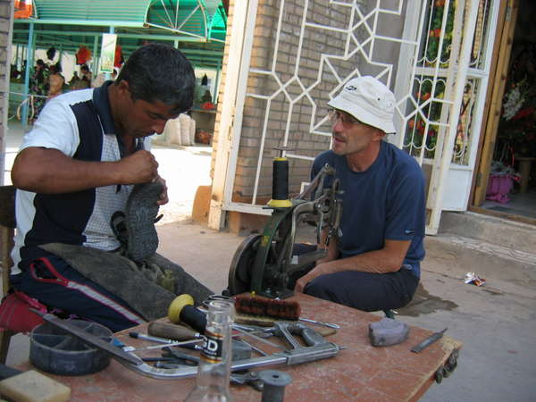 fichier 20060614_1425_cordonnier_nu_pieds_alain-0.jpg