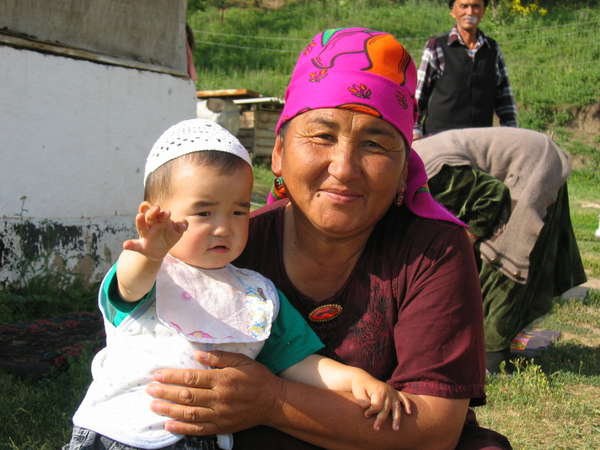 fichier 20060627_0518_031_visages_kirgyzes-0.jpg