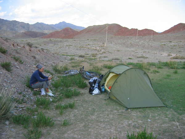 fichier 20060710_1535_225_bivouac_3000m_chine-0.jpg