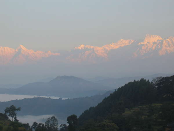 fichier 20061117_1300_0447_lever_soleil_annapurna-0.jpg