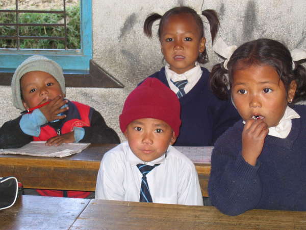 fichier 20061210_070000_0418_ecoliers_chanson_de_bienvenue-0.jpg