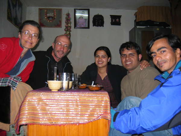 fichier 20061210_140000_0302_last_soiree_amis_nepalais_prem_siddhartha_epouse-0.jpg