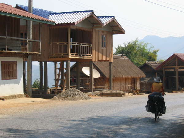 fichier 20070216_060000_0126_laos-0.jpg