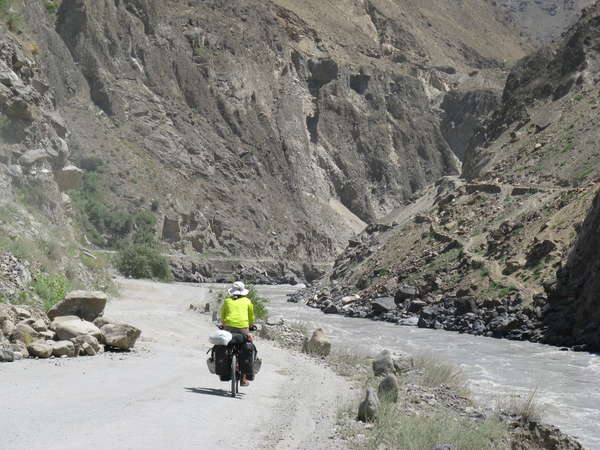 fichier 02IMG_1844_01IMG_1595_au_coeur_du_tadjikistan-0.jpg