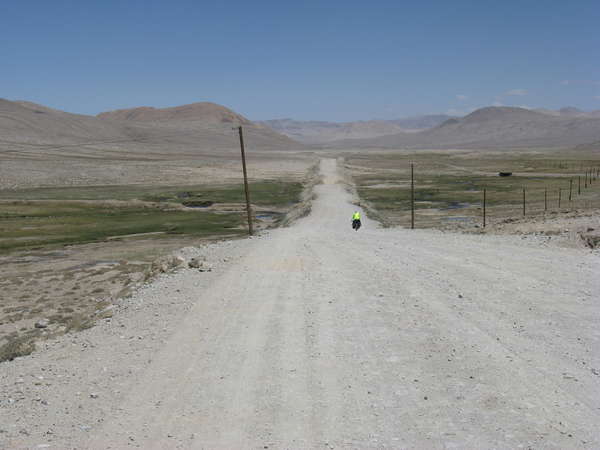 fichier 02P1010286_02IMG_1845_entree_au_pamir_plateau_haut_pamir-0.jpg